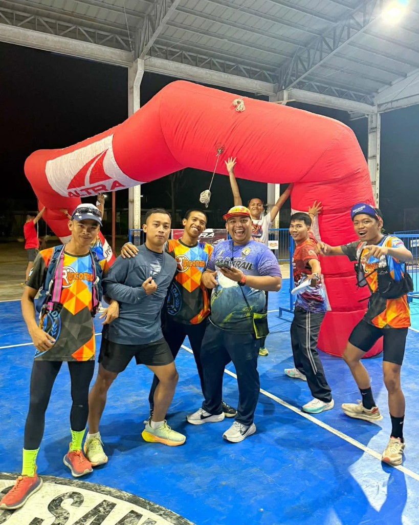 Altra 50 2.0 Bicol volunteers